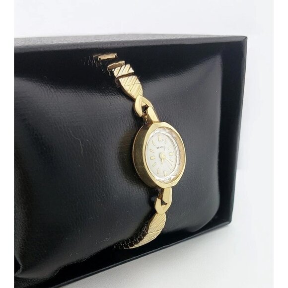 Benrus Lady's Diamonds Watch Solid 14k Yellow Gold - Picture 7 of 8